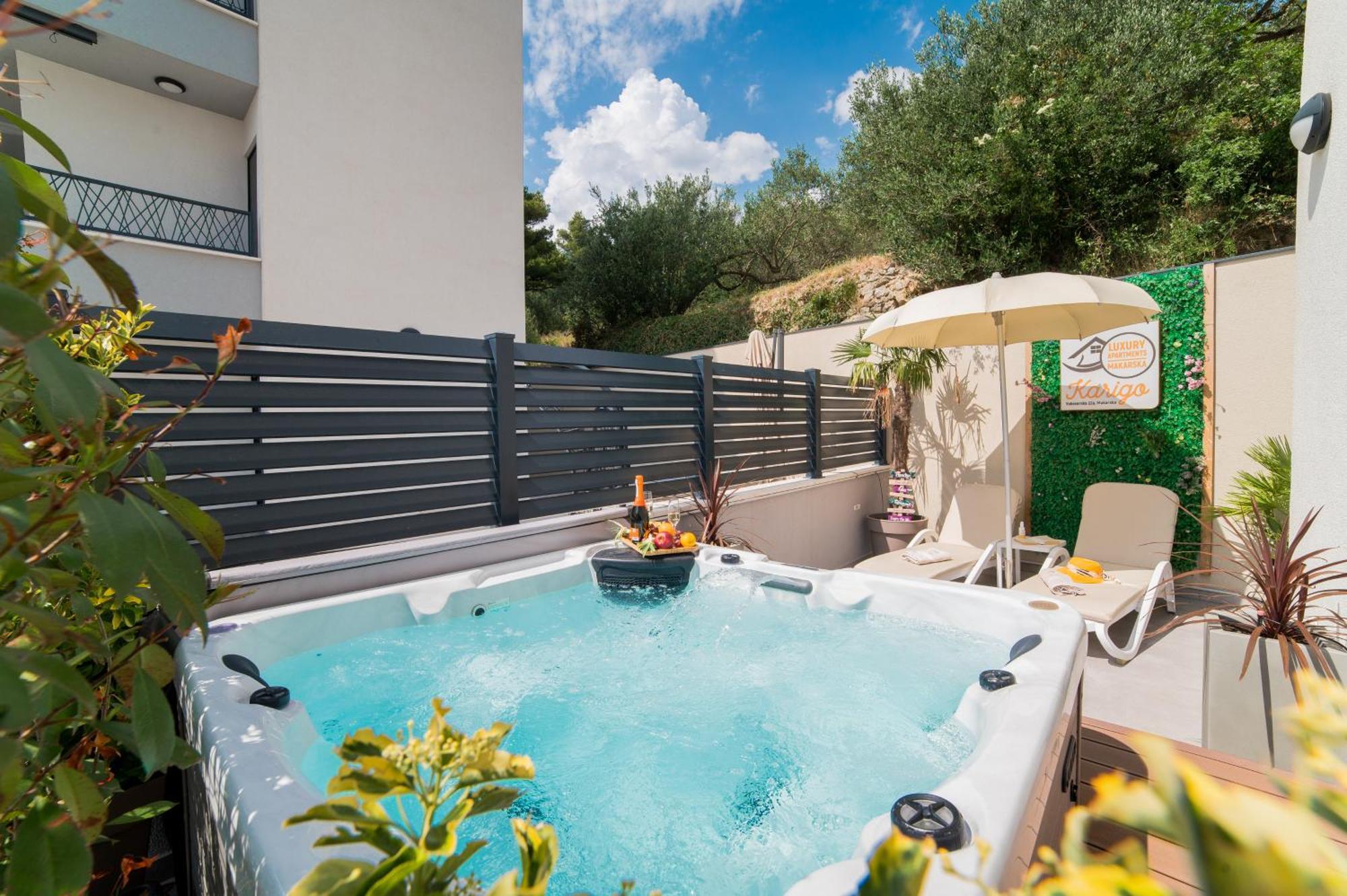 Lägenhet Luxury Karigo
